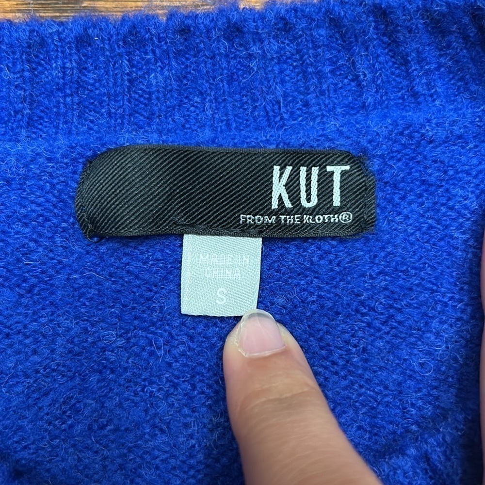 Kut from the Kloth sweater - Picture 2 of 5